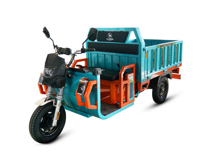 LLAMA Truck Blaze (Assembled in USA)