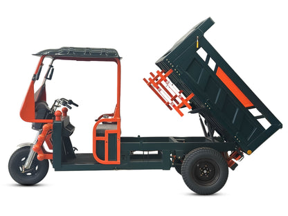 LLAMA Truck Thunder (Assembled in USA)
